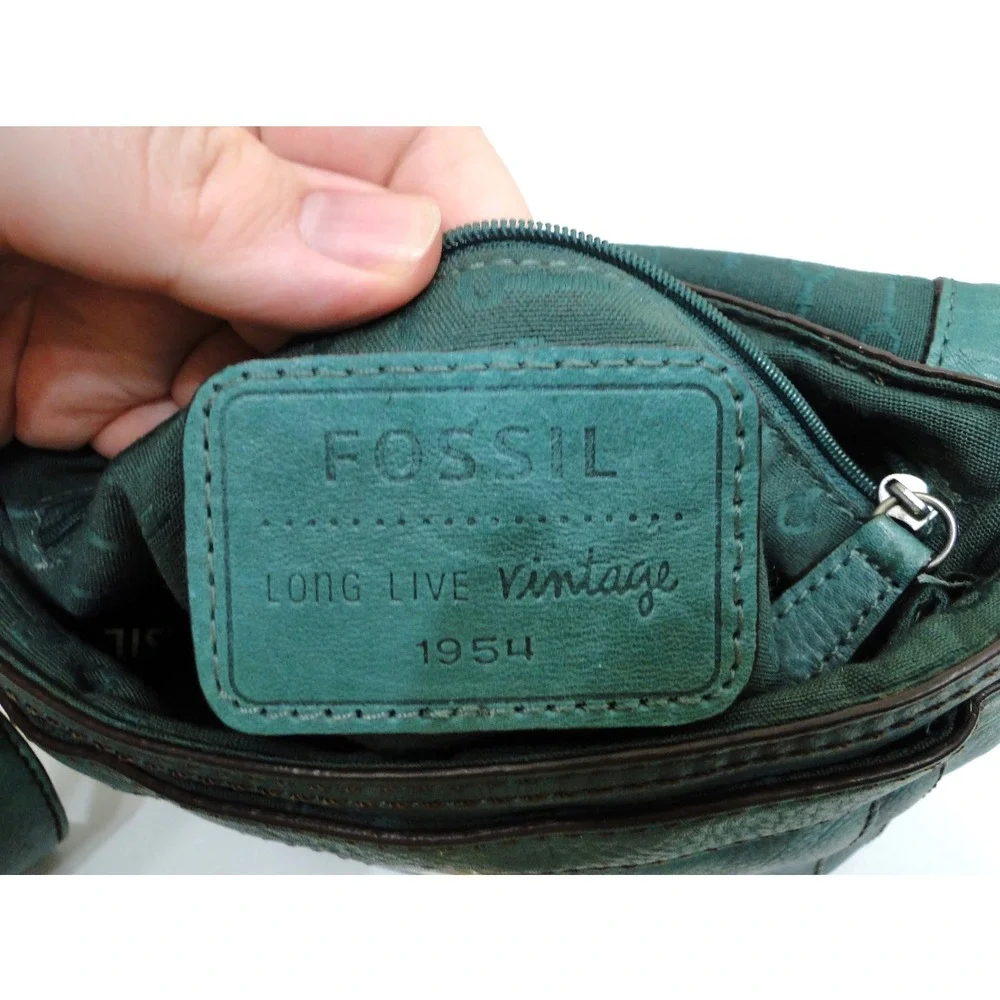 Fossil‎ Long Live Vintage 1954 Teal Leather Crossbody Bag Turnlock Small
